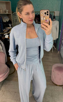 Костюм трійка віскозний