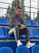 Костюм з вставками