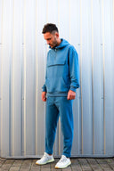 Костюм з карманом