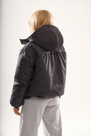 Курточка зимова коротка