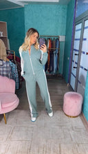 Костюм з джерсі