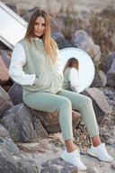 Костюм з бомбером