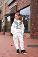 Костюм з вишивкою орел