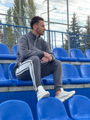 Костюм з вставками