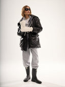 Пуховик з високим коміром