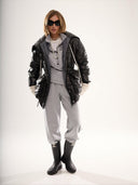 Пуховик з високим коміром